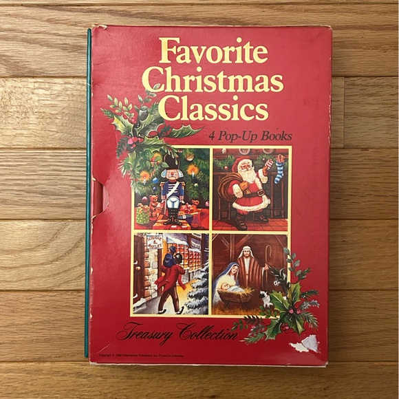 Christmas Classics Pop-up Books, set of 4 in box set. - Picture 2 of 8